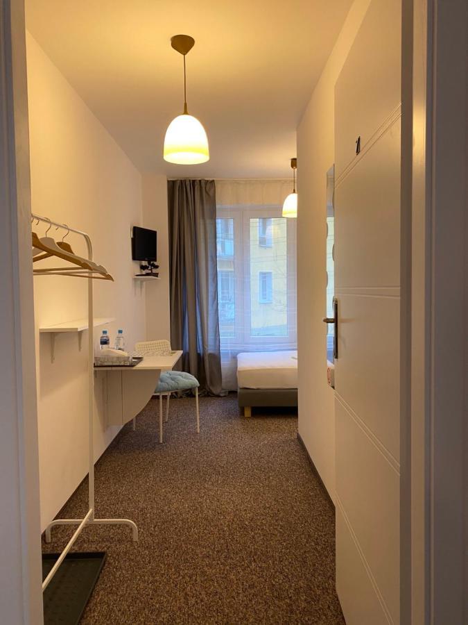 Pastel Guest Rooms วอร์ซอ ภายนอก รูปภาพ